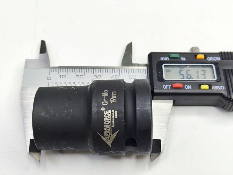 Головка ударна 6-гранна 19 мм 3/4" Aeroforce D2819 D2819 фото
