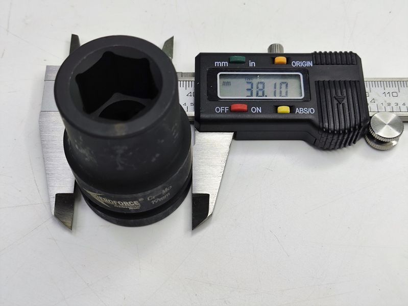 Головка ударна 6-гранна 19 мм 3/4" Aeroforce D2819 D2819 фото