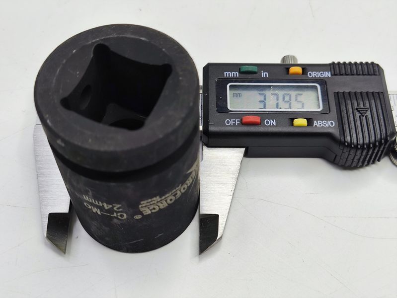 Головка ударна 6-гранна 24 мм 3/4" Aeroforce D2824 D2824 фото